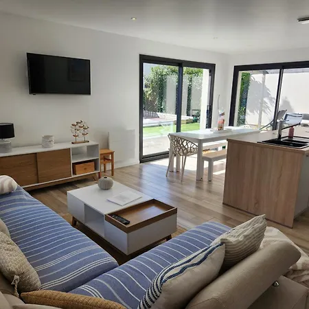 펜션 Moderne Houlgataise/roof Top/proche ! 울가트